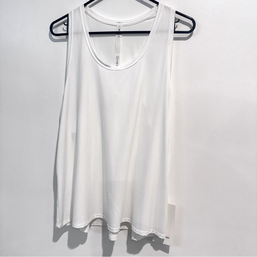 NWT Lululemon Essential Train Tank size 12